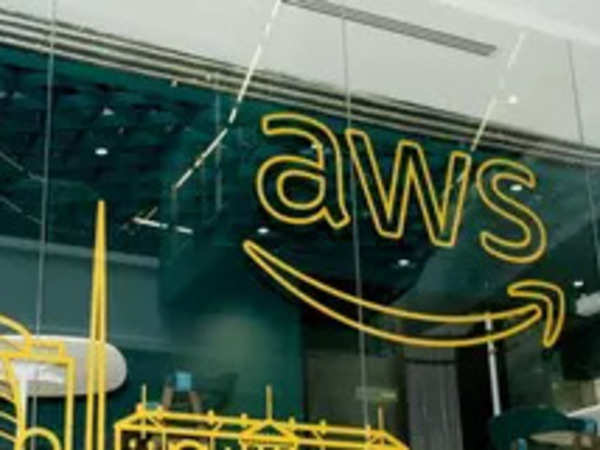 Amazon says it’ll spend $230 million on generative AI startups 2